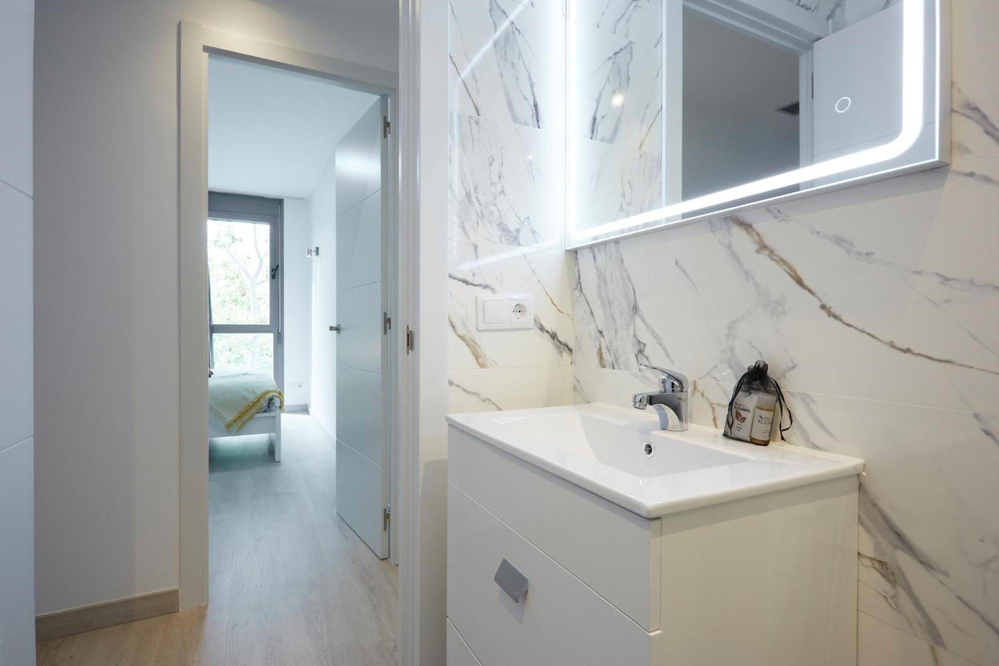 Three Bedroom Two Bathroom Apartment Close To Beach Βαρκελώνη Εξωτερικό φωτογραφία